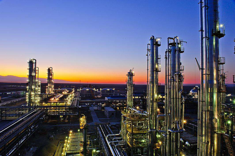 202307061663.jpg 石油化工-使用場(chǎng)景1.jpg